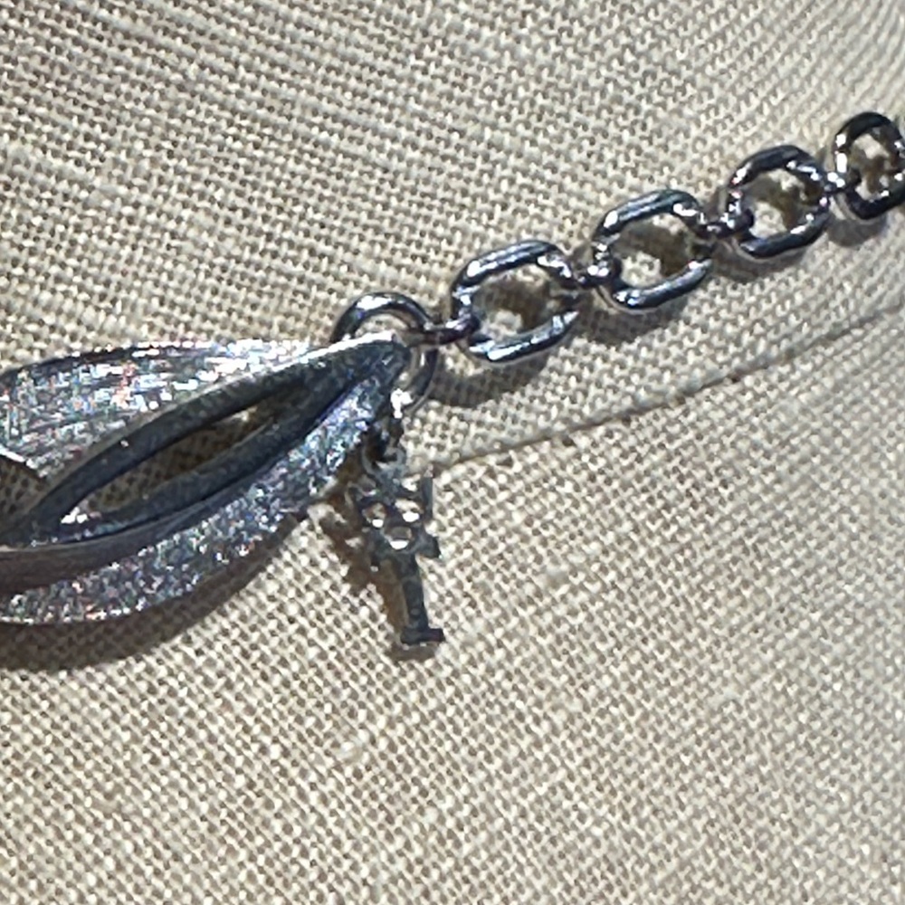 Crown Trifari Silver Tone Brushed Leaf Necklace - Rare Vintage Find - Picture 2 of 4
